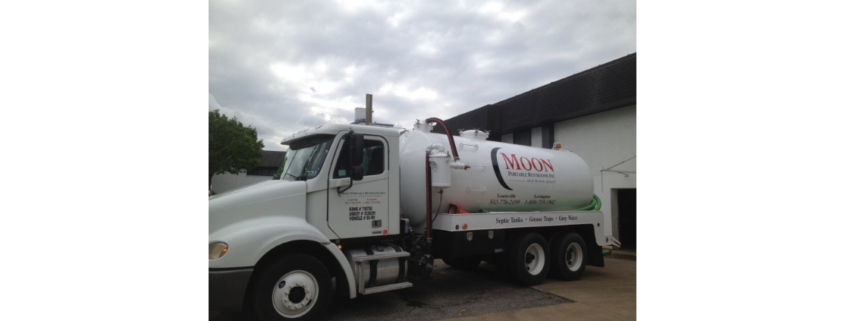 Moon Grease Trap Cleaning Truck in Fayette County KY